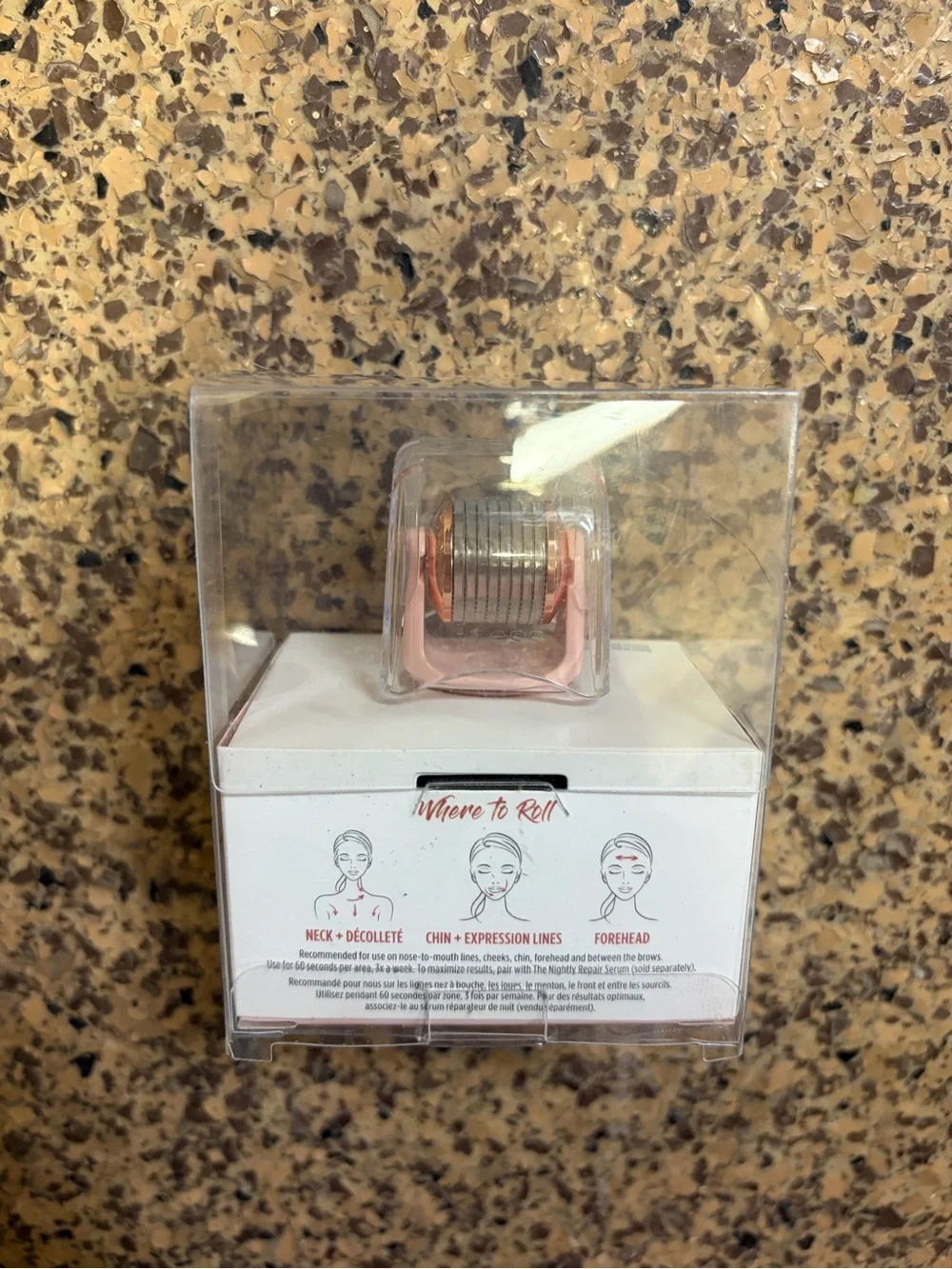 GloPRO FACE Microneedling Attachment Head — Rose Gold/Metallic